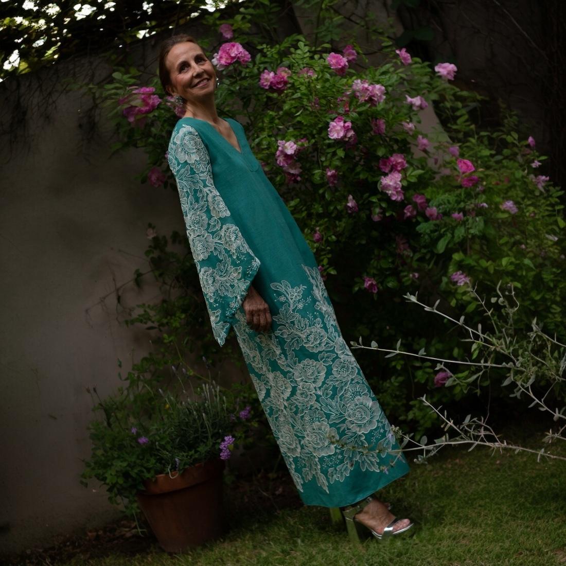 Caftán AMIRA Lino Verde bordado