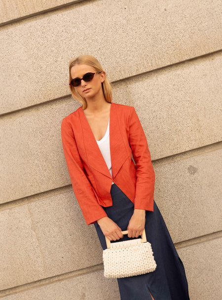 Chaqueta CAPITÁN Lino Naranja - Diseño Exclusivo con Solapas Únicas - Mariandrada