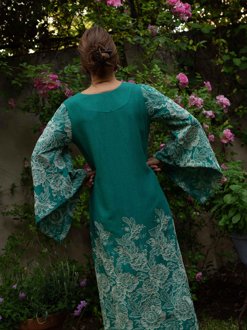 Caftán AMIRA Lino Verde bordado