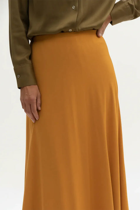 Falda capa XIMENA Ocre - Mariandrada