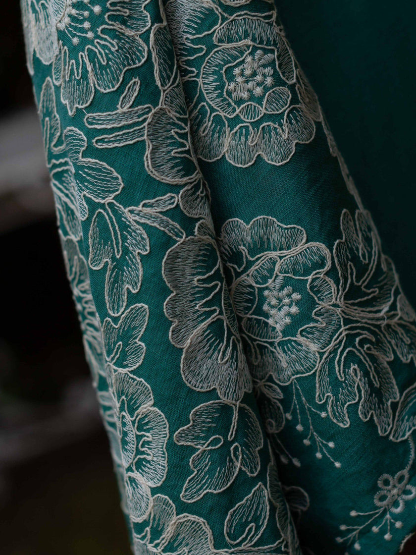 Caftán AMIRA Lino Verde bordado